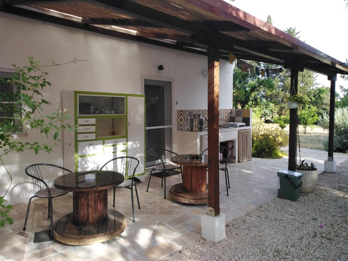 Mater Bed & Food-Riserva Naturale Di Torre Guaceto Serranova Exterior photo