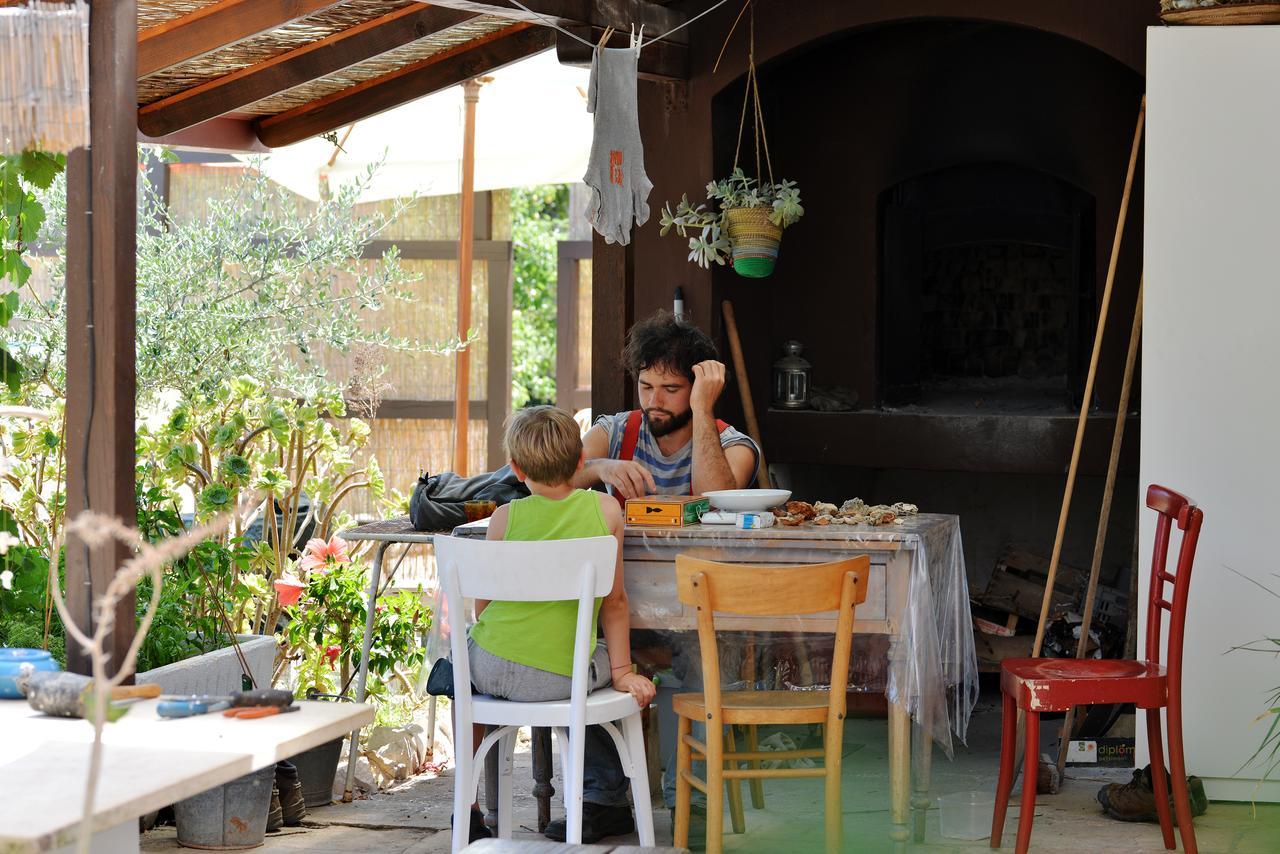 Mater Bed & Food-Riserva Naturale Di Torre Guaceto Serranova Exterior photo